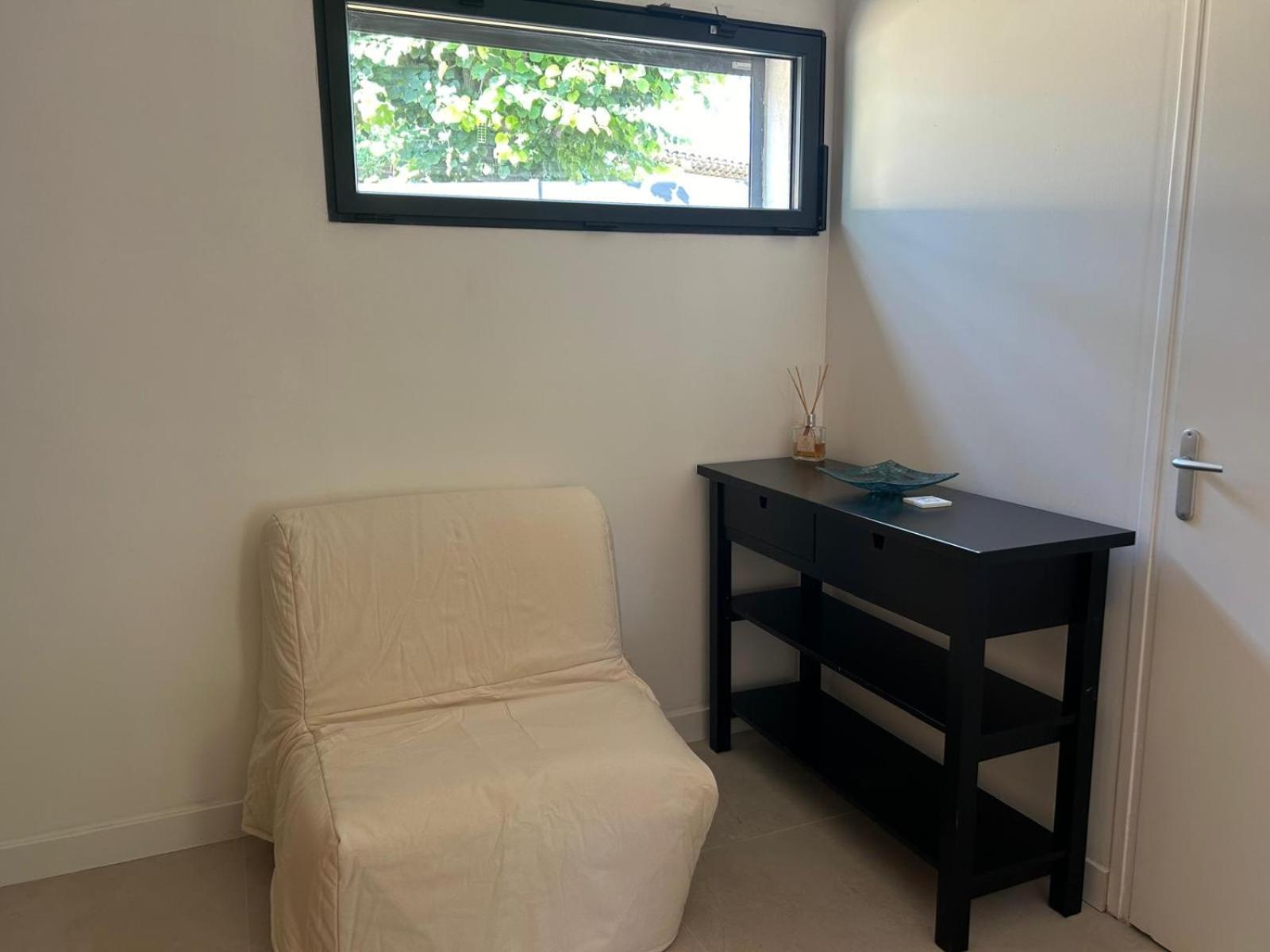 Maison, Jardin, Piscine Parking Pres D'aix Centre Holiday home *